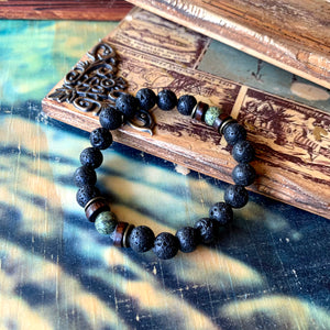 Bokeelia // Black Lava & Seagrass Bead Bracelet